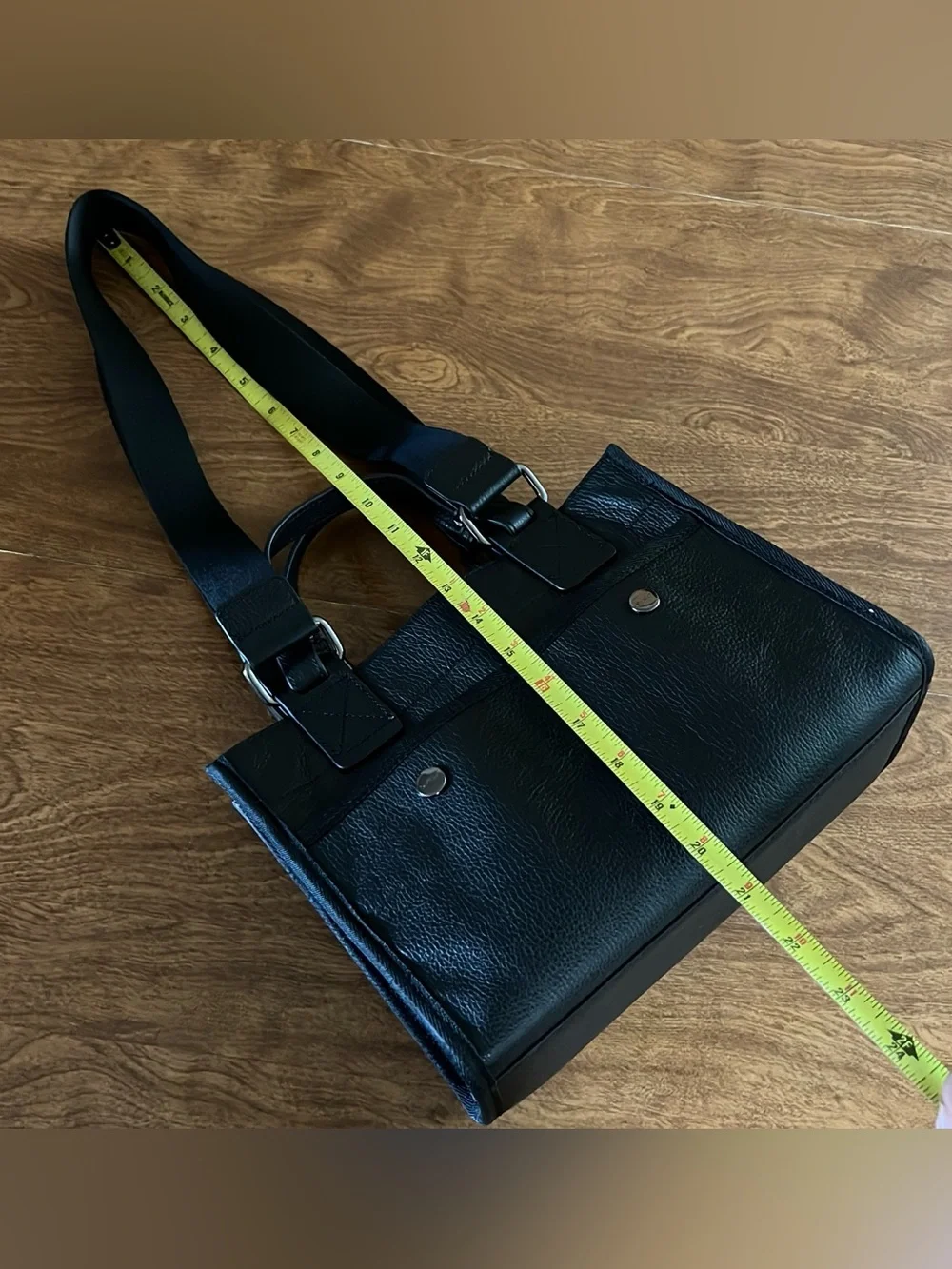 Botkier New York Women’s Black Leather Bedford Bite Size Structured Leather Tote